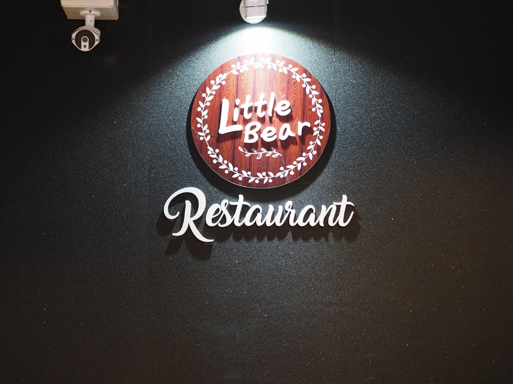 Little Bear Guest House And Restaurant Hat Yai Exterior foto